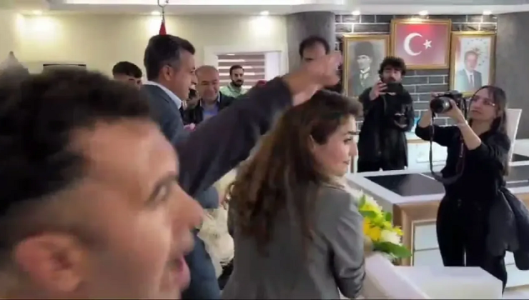 Diyarbakır’da Atatürk ve Erdoğan’a hakaret eden DEM Partili gözaltına alındı